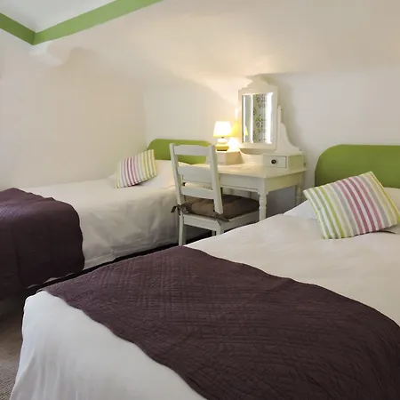 Hotell Mas Djoliba 3*