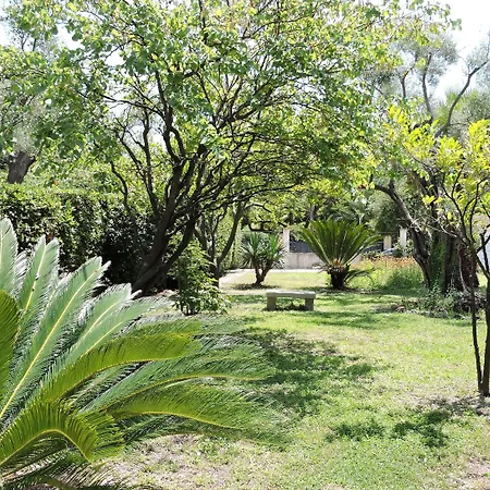 Mas Djoliba Hotel