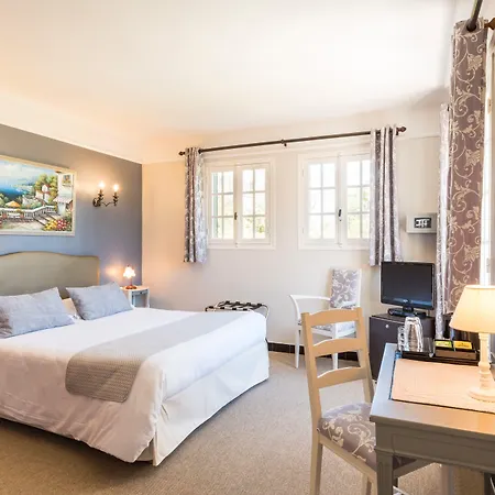 Mas Djoliba 3* Antibes