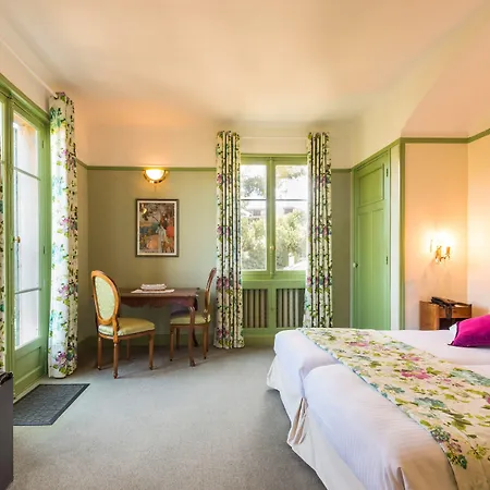 Mas Djoliba 3* Antibes