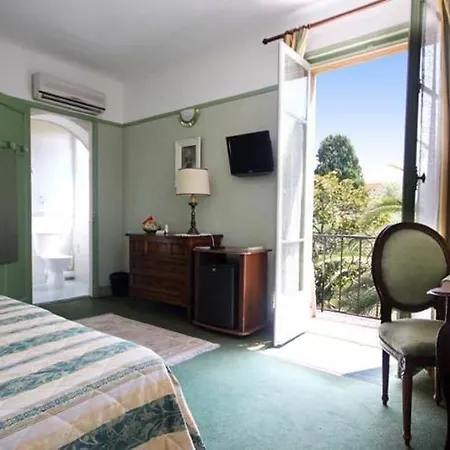 فندق Mas Djoliba 3*