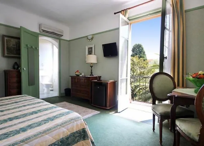 Hotel Mas Djoliba 3*